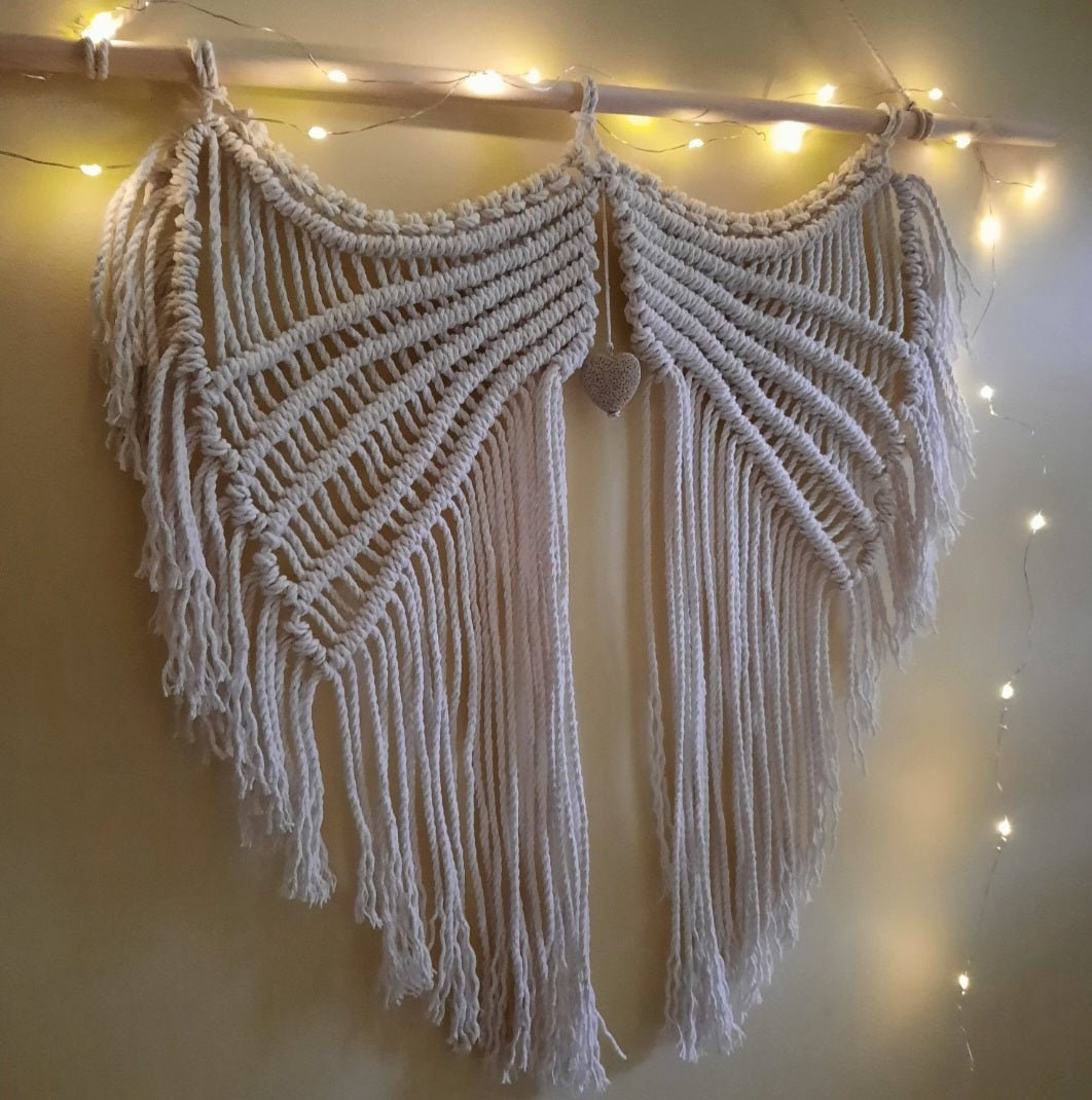 "Celeste" Wallhanging - TripingLH