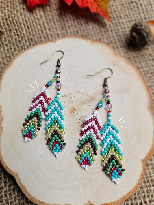 🍁NEW COLLECTION 🍁🪶💫✨Magic Feathers Beading Earrings ✨💫🪶 - TripingLH